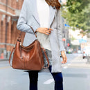 Bolsa UrbanHobo | Muito Espaço e Cheia de Charme!